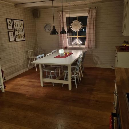Saellinge House - Cozy Villa With Fireplace And Garden Close To Uppsala Exterior photo