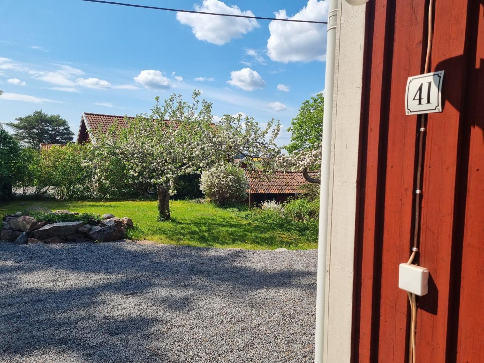 Saellinge House - Cozy Villa With Fireplace And Garden Close To Uppsala Exterior photo