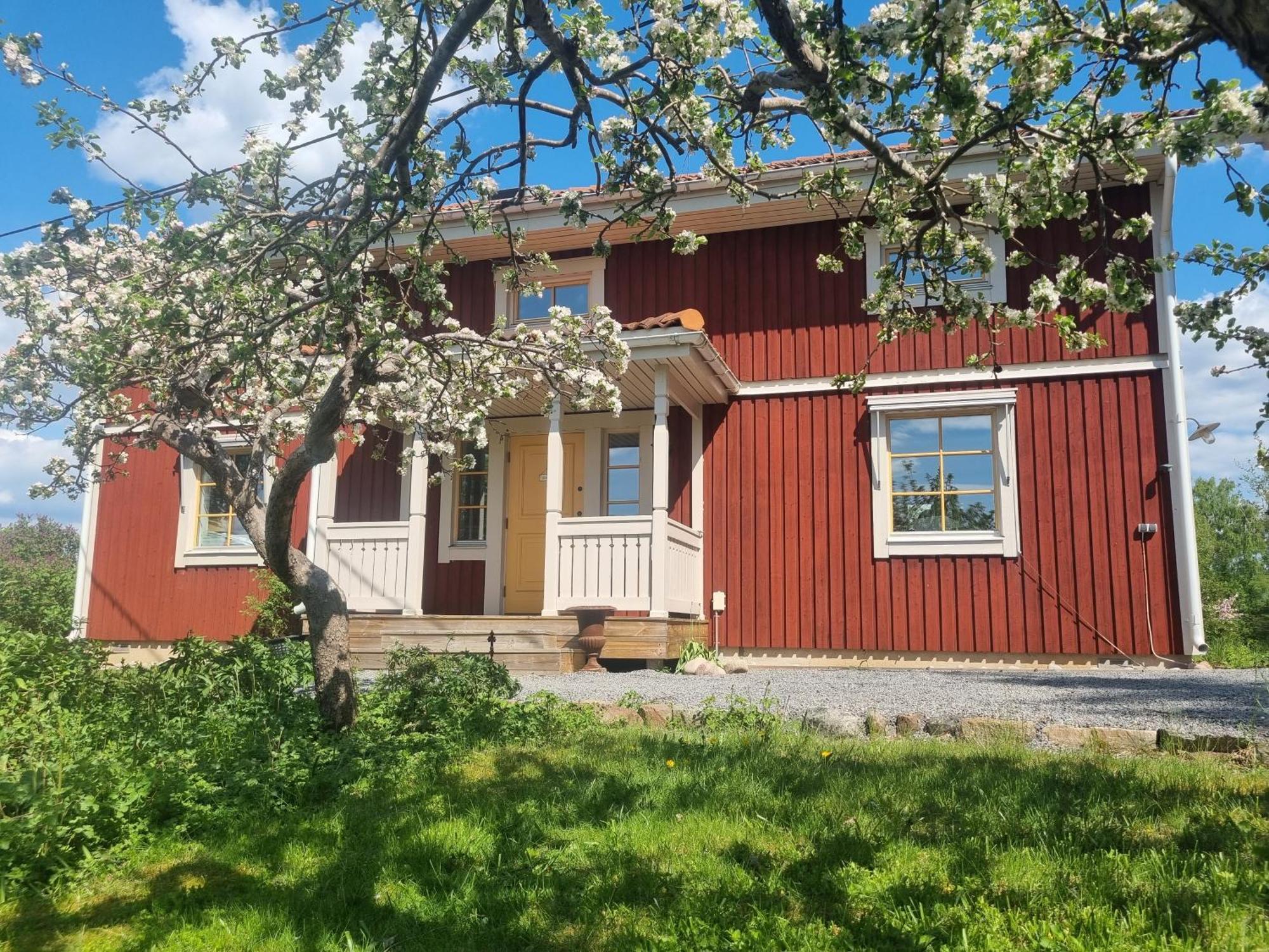Saellinge House - Cozy Villa With Fireplace And Garden Close To Uppsala Exterior photo