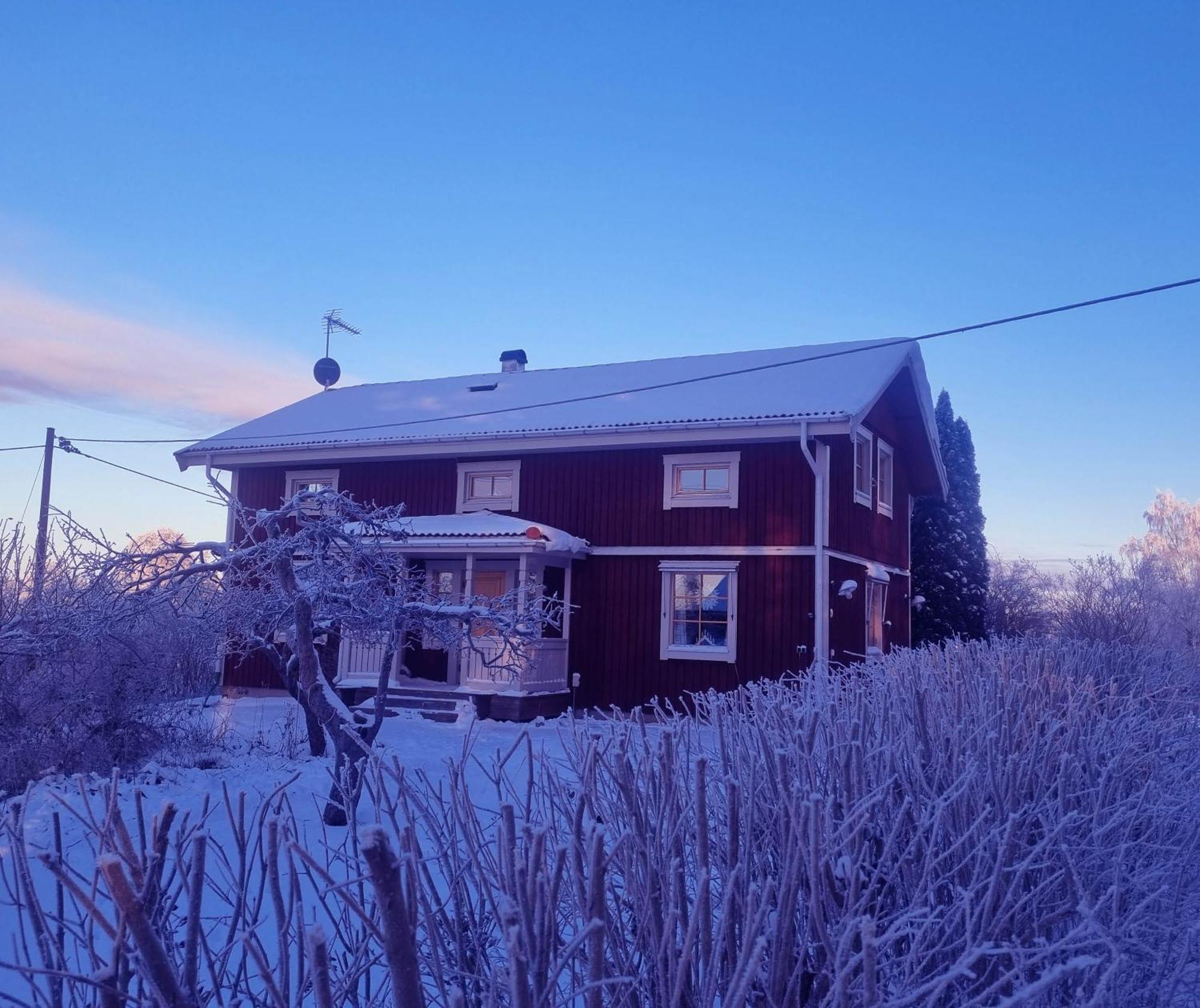 Saellinge House - Cozy Villa With Fireplace And Garden Close To Uppsala Exterior photo